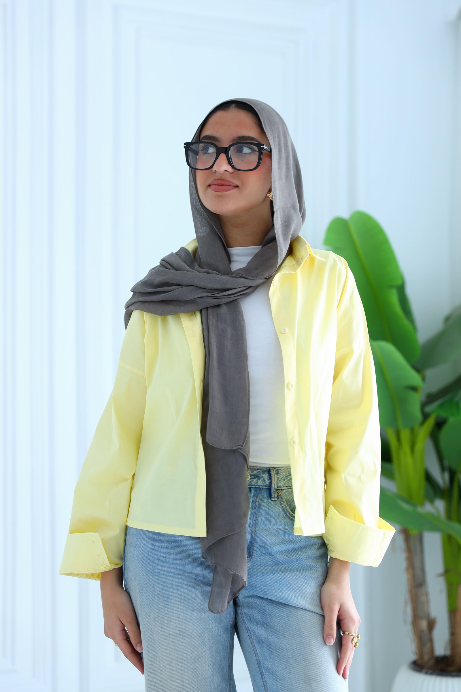 Yellow cropped shirt