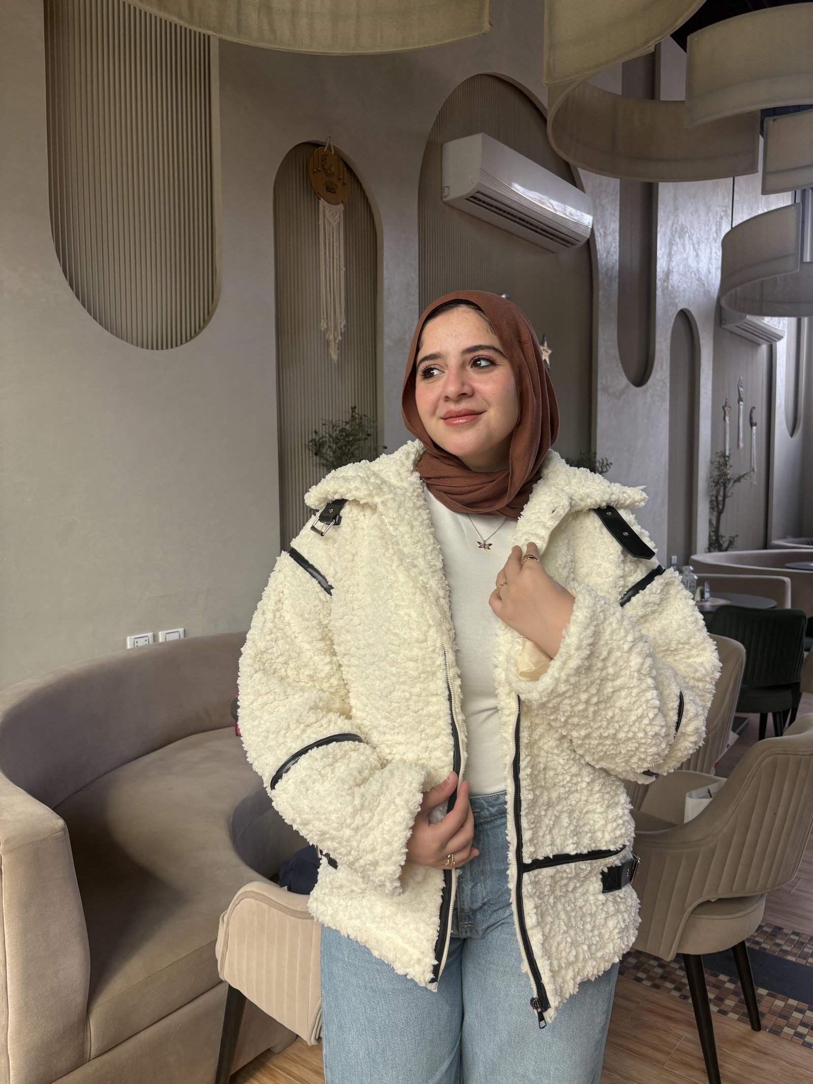 Off white Gentle fur