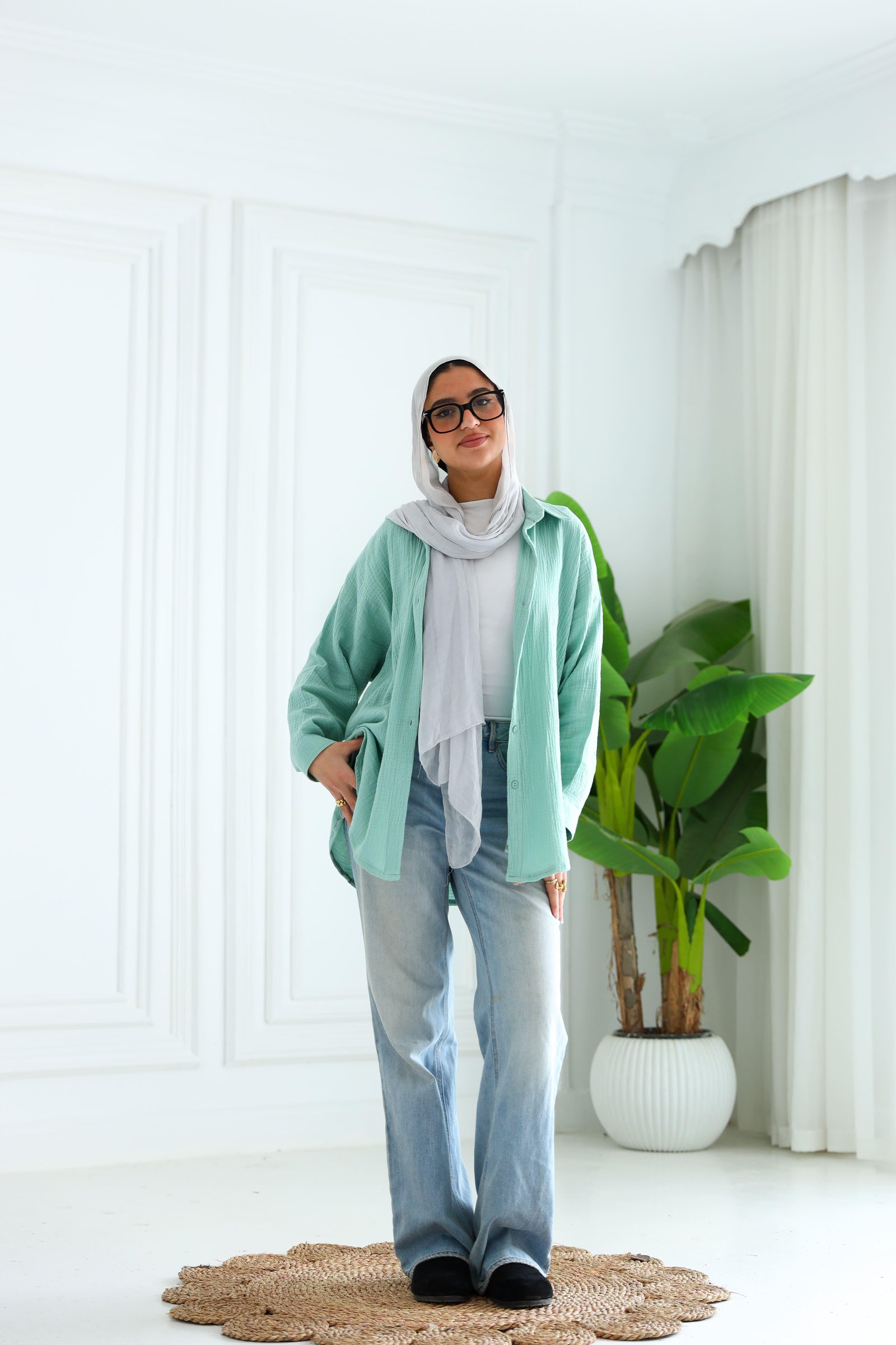 Mint green crinkle shirt gallery image