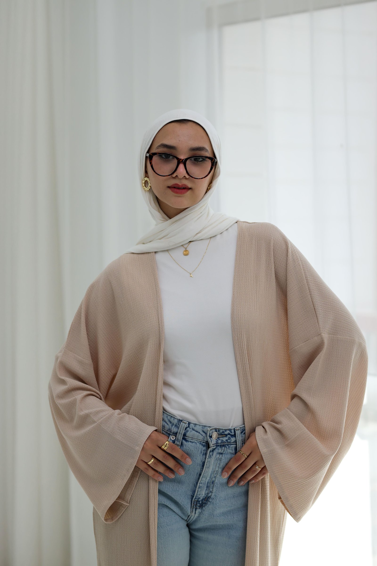 Beige kimono gallery image