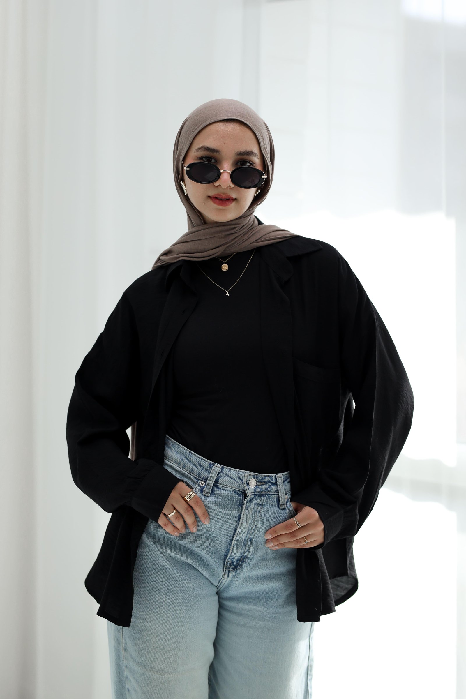 Black easy wear shirt gallery image
