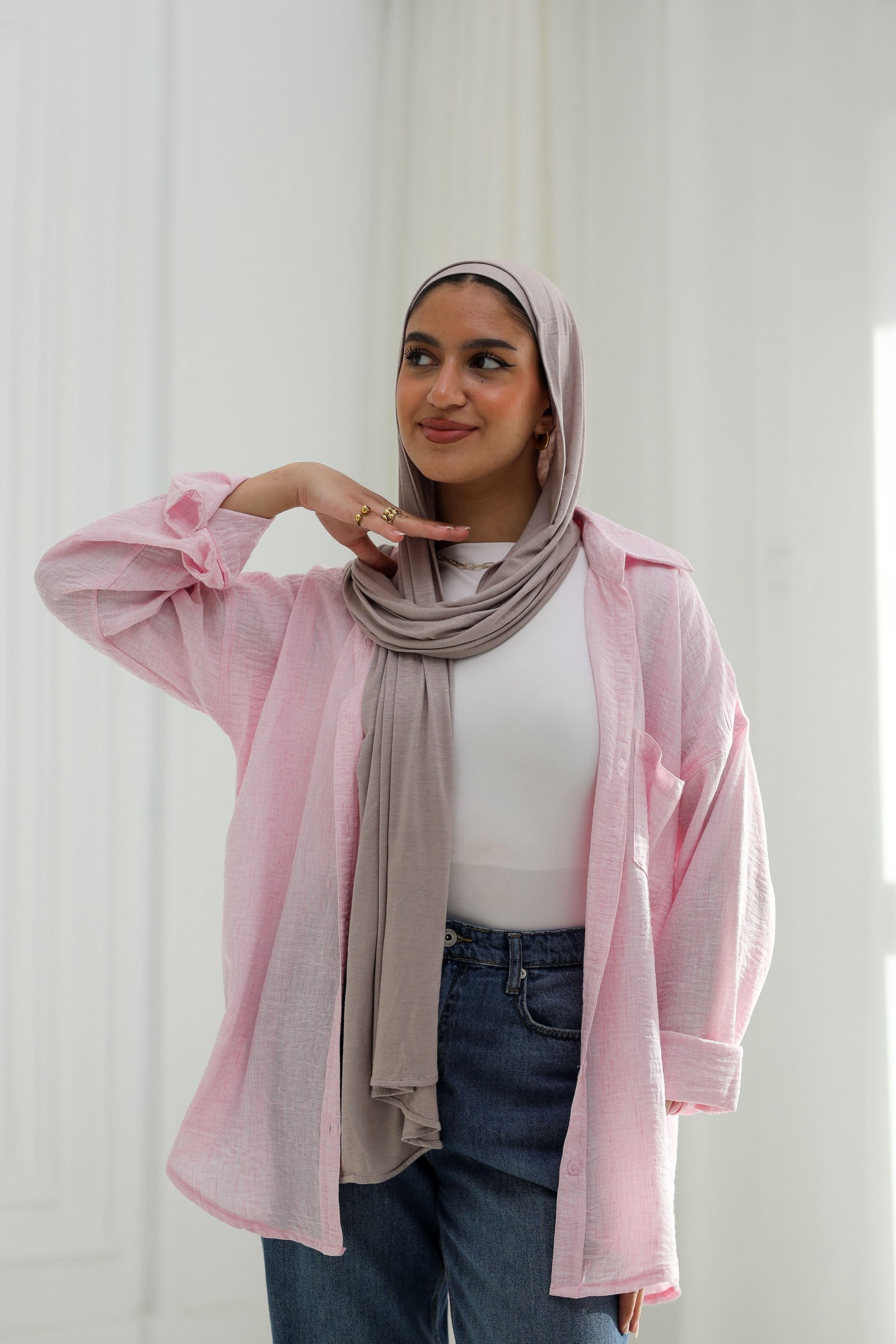 Baby pink gentle fit shirt gallery image