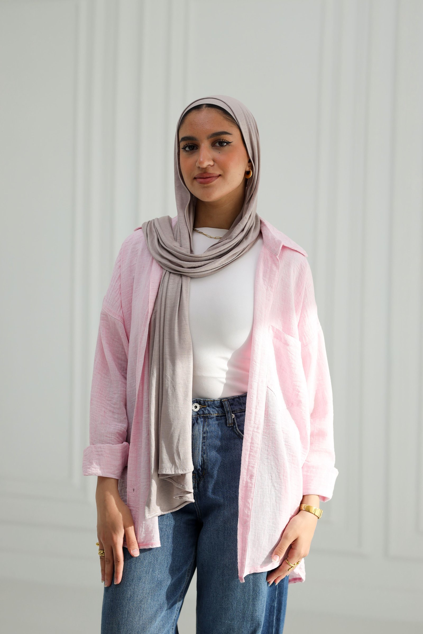 Baby pink gentle fit shirt gallery image