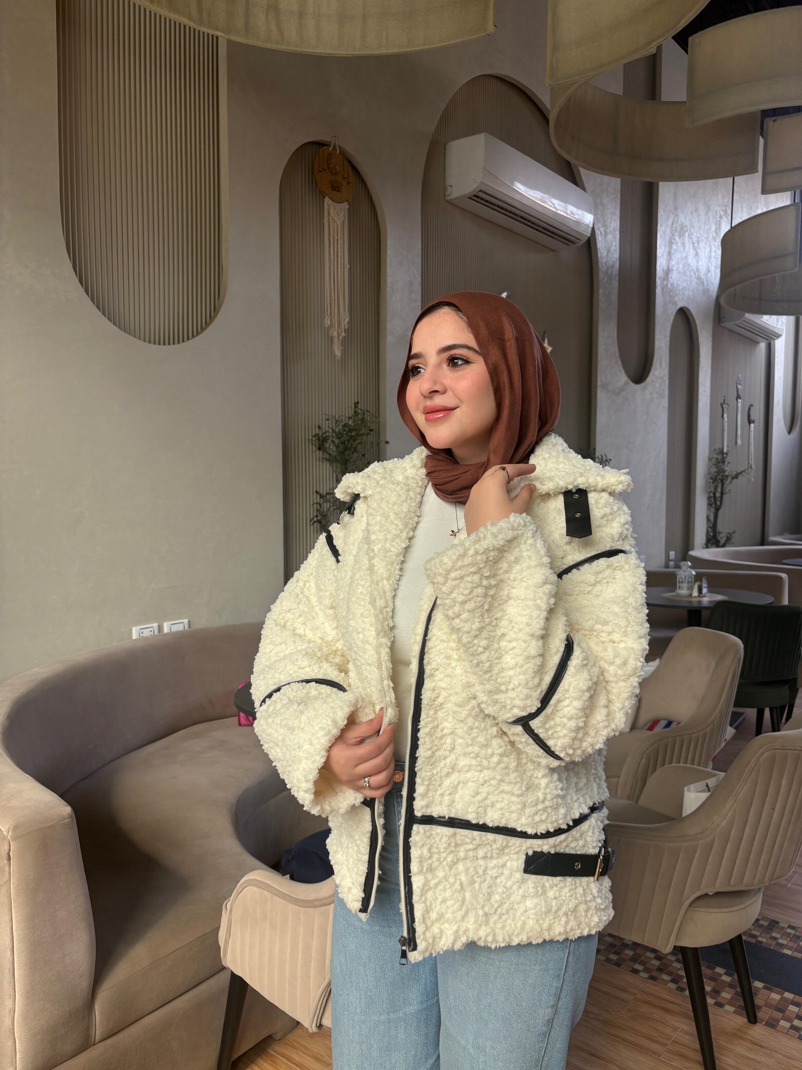 Off white Gentle fur