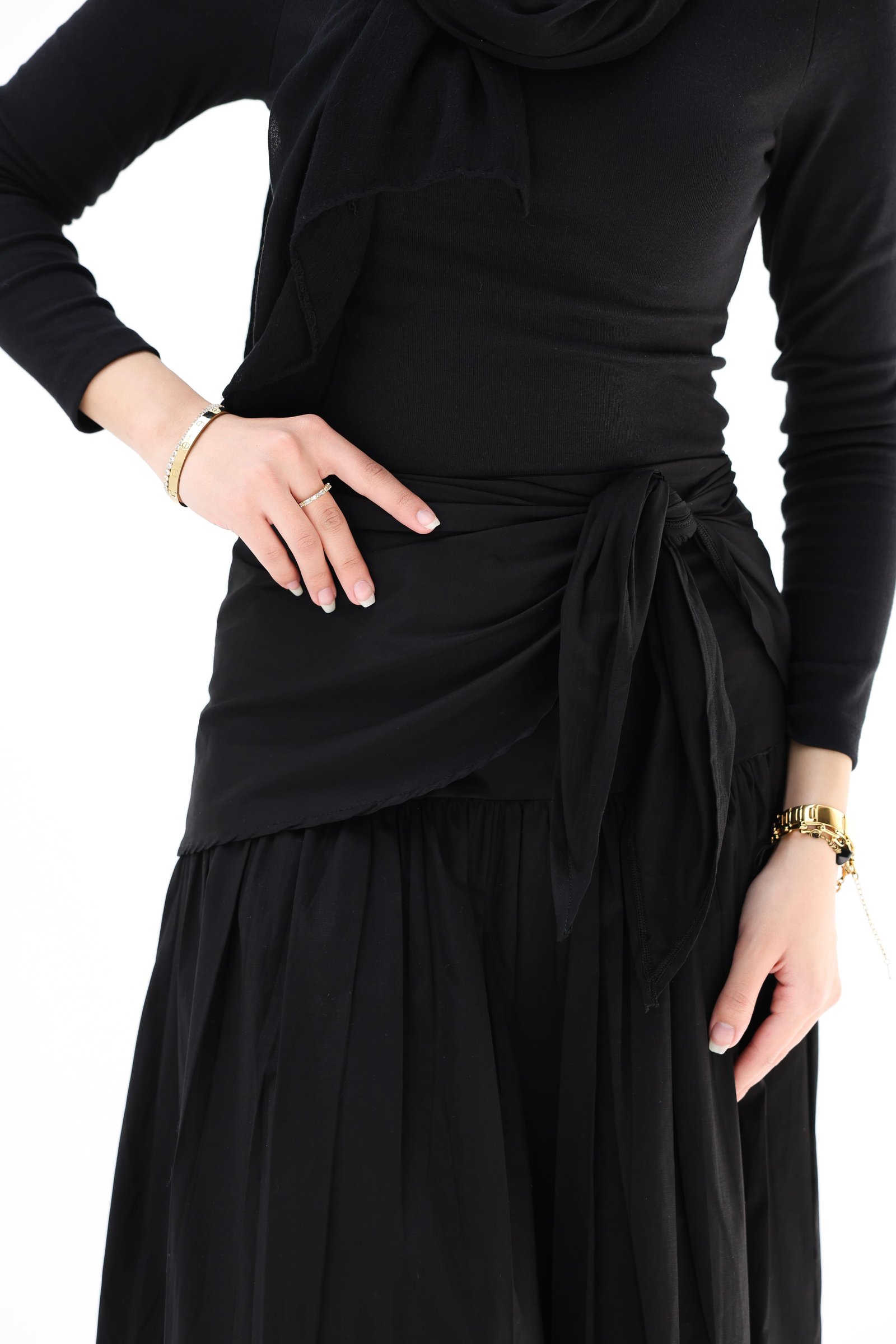 Black Scart Skirt