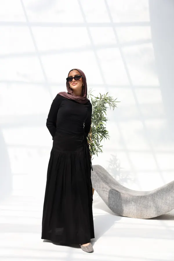 Black Flow Skirt